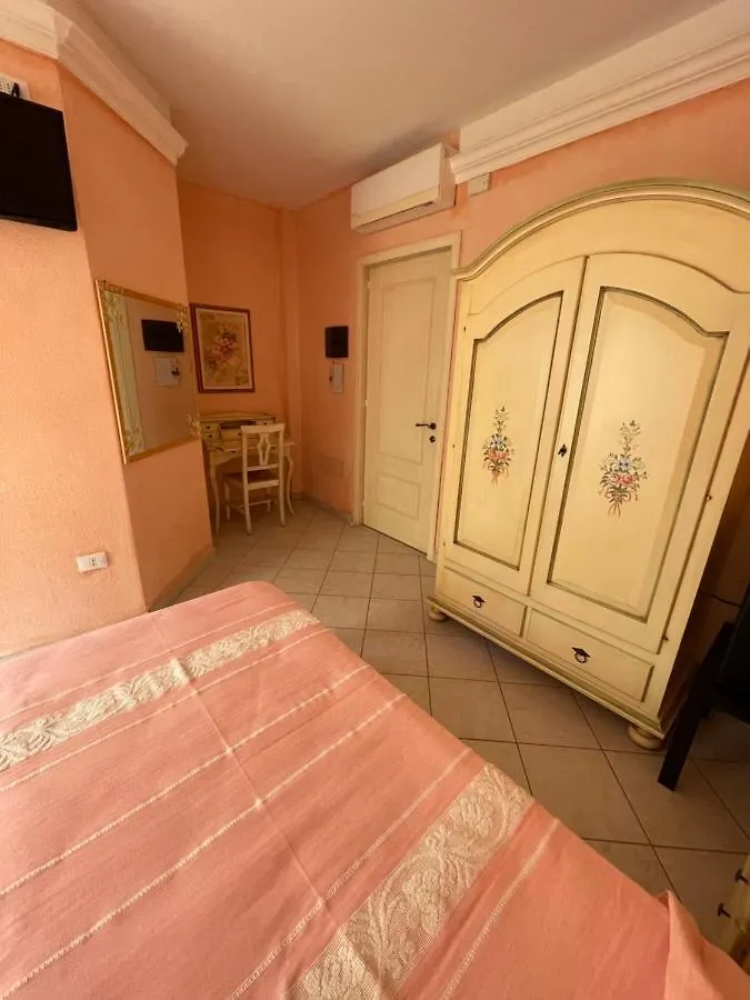B&B Le Farfalle Palau Italie