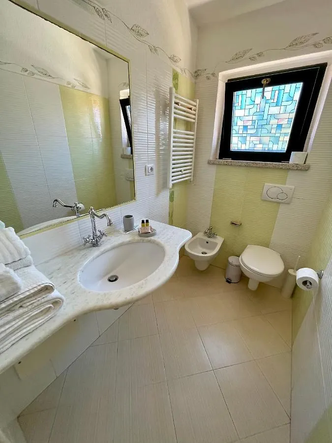 B&B Le Farfalle Palau Italie